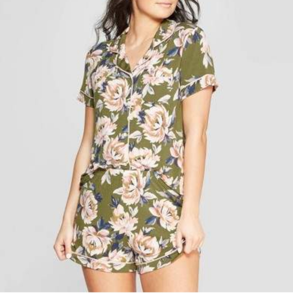Very Soft Green Floral Print Pajama Short Set